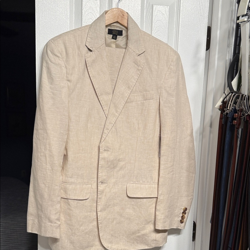Club Room Beige Linen suit. Pants Medium
